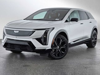 New 2025 Cadillac Optiq Luxury 1 w/ LPO, ONYX Package image 1