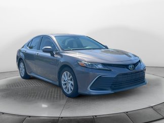 Used 2021 Toyota Camry LE image 1