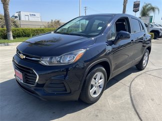 Used 2022 Chevrolet Trax LS w/ Tint and Cruise Package image 1