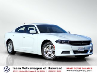 Used 2022 Dodge Charger SXT image 1