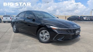Used 2024 Hyundai Elantra SE image 1