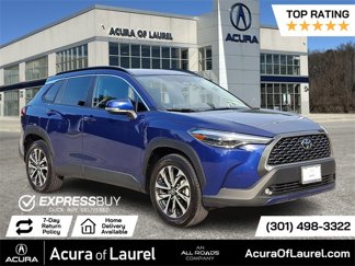 Used 2024 Toyota Corolla Cross XLE image 1