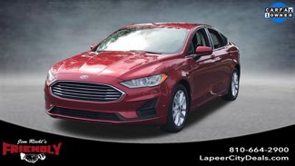 Used 2020 Ford Fusion SE image 1