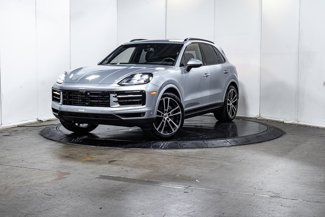 Used 2025 Porsche Cayenne image 1