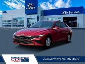 New 2025 Hyundai Elantra SE image 1