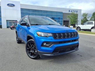 Used 2024 Jeep Compass Latitude w/ Convenience Group image 1