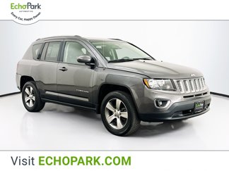 Used 2016 Jeep Compass High Altitude image 1