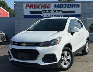 Used 2020 Chevrolet Trax LS w/ Tint and Cruise Package image 1