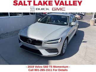 Used 2019 Volvo S60 T5 Momentum image 1