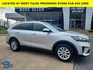 Used 2020 Kia Sorento LX w/ LX I4 Convenience Package image 1