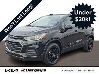 Used 2022 Chevrolet Trax LT w/ Driver Confidence Package image 1