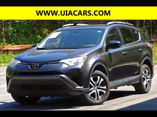 Used 2018 Toyota RAV4 LE w/ All Weather Liner Package image 1