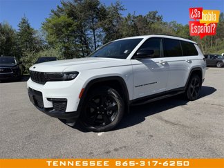 Used 2023 Jeep Grand Cherokee L Limited w/ Luxury Tech Group II image 1