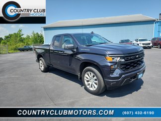 Used 2022 Chevrolet Silverado 1500 Custom image 1