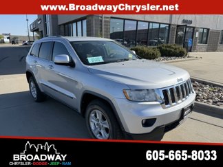 Used 2012 Jeep Grand Cherokee Laredo w/ Laredo E Group image 1