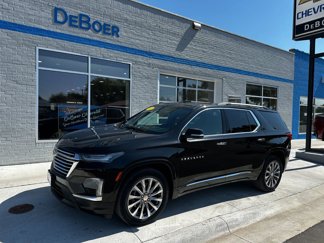 Used 2022 Chevrolet Traverse Premier image 1