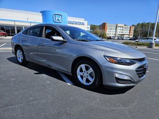 Used 2023 Chevrolet Malibu LT image 1