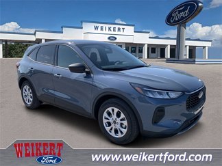 New 2025 Ford Escape Active image 1