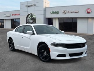 Used 2022 Dodge Charger SXT image 1