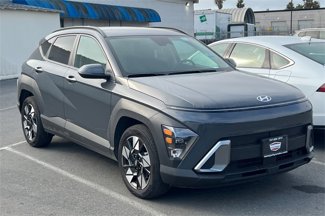 Used 2024 Hyundai Kona SEL image 1