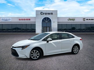 Used 2023 Toyota Corolla LE image 1
