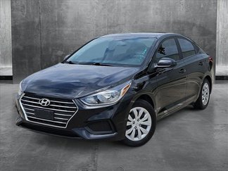 Used 2022 Hyundai Accent SE image 1