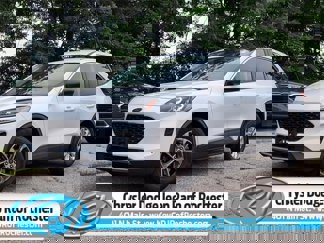 Used 2022 Ford Escape SE w/ Convenience Package image 1
