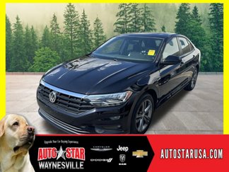 Used 2019 Volkswagen Jetta R-Line w/ R-Line Cold Weather Package video 1
