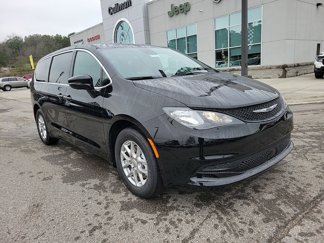 New 2025 Chrysler Voyager LX image 1