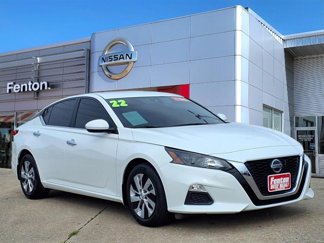 Used 2022 Nissan Altima 2.5 S image 1