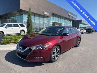 Used 2017 Nissan Maxima Platinum image 1