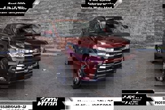 Used 2018 Toyota Highlander XLE image 1
