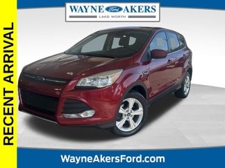 Used 2016 Ford Escape SE image 1