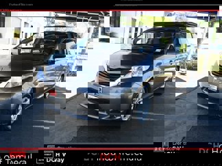 Used 2011 Toyota Sienna LE image 1