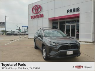 Used 2020 Toyota RAV4 LE image 1