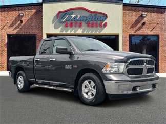Used 2015 RAM 1500 Classic SLT image 1
