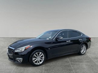Used 2016 INFINITI Q70 3.7 w/ Deluxe Touring Package image 1