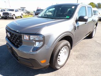 New 2025 Ford Maverick XL image 1