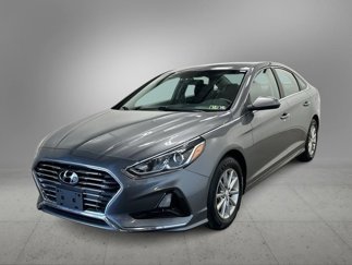 Used 2018 Hyundai Sonata SE image 1