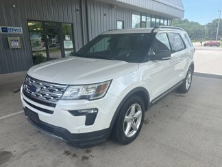 Certified 2019 Ford Explorer XLT w/ Equipment Group 202A image 1