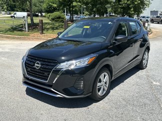 Used 2024 Nissan Kicks S image 1