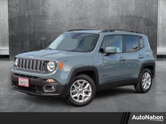 Used 2016 Jeep Renegade Latitude image 1