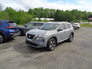 Used 2023 Nissan Rogue SL image 1