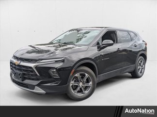 Used 2023 Chevrolet Blazer LT image 1
