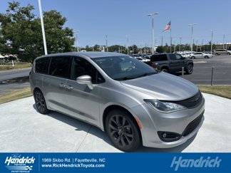 Used 2019 Chrysler Pacifica Touring Plus w/ S Appearance Package image 1