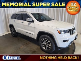 Used 2017 Jeep Grand Cherokee Limited image 1