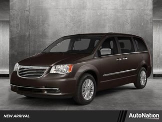Used 2014 Chrysler Town & Country Touring image 1