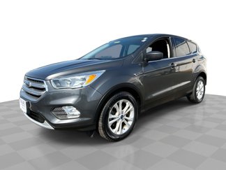 Used 2017 Ford Escape SE w/ SE Cold Weather Package image 1