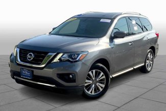 Used 2019 Nissan Pathfinder SL image 1