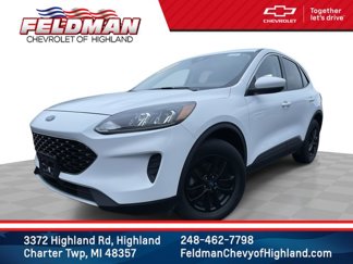 Used 2020 Ford Escape SE image 1